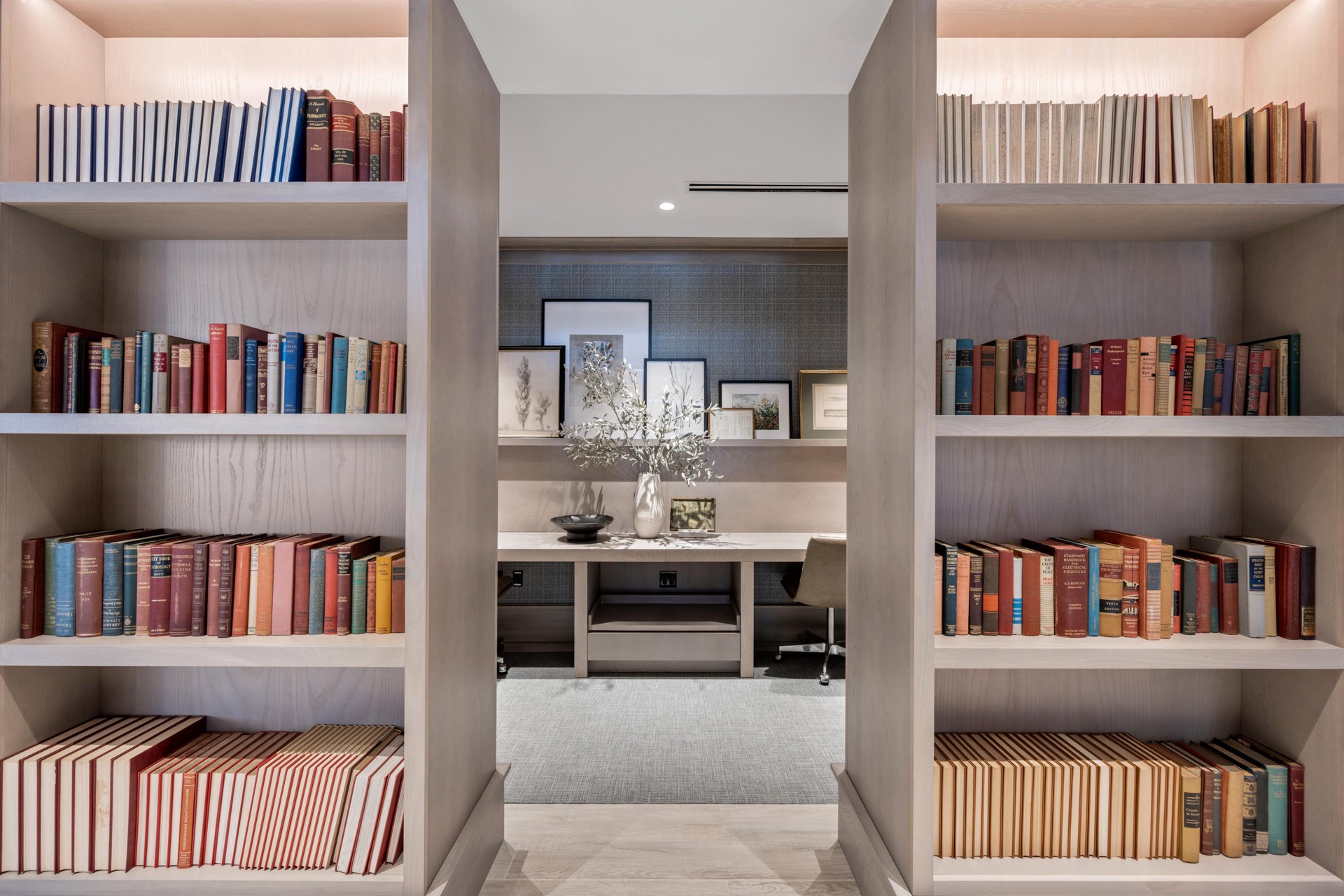 Library dedicated to productivity and creativity.